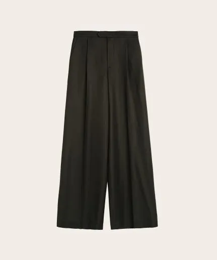 Tailored wool trousers