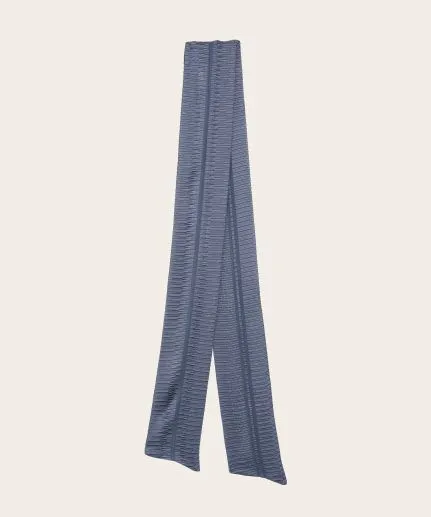 Textured silk tie